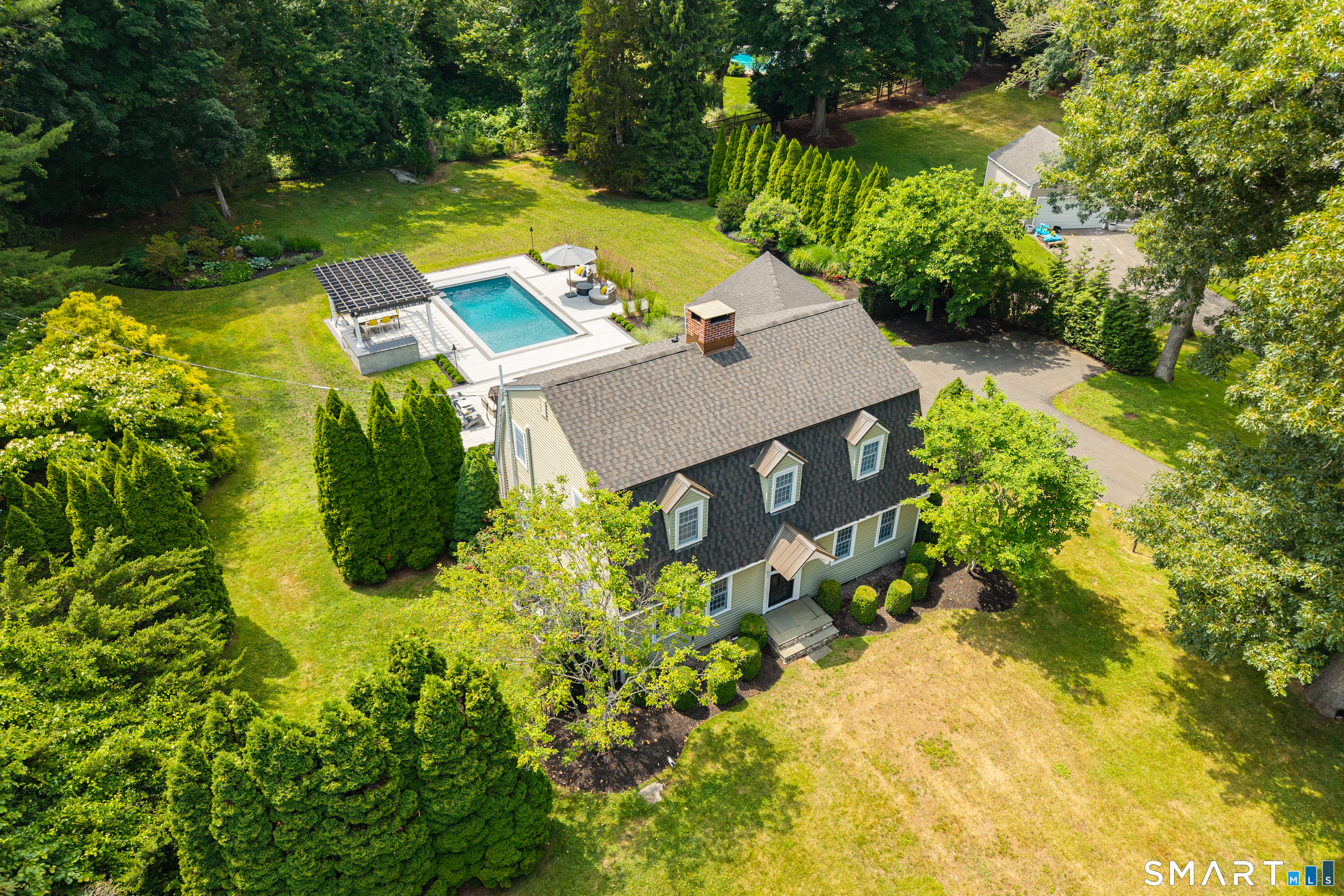 33 River Edge Farms Road Madison CT 06443