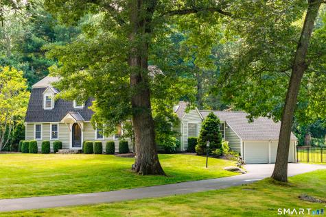 33 River Edge Farms Road Madison CT 06443
