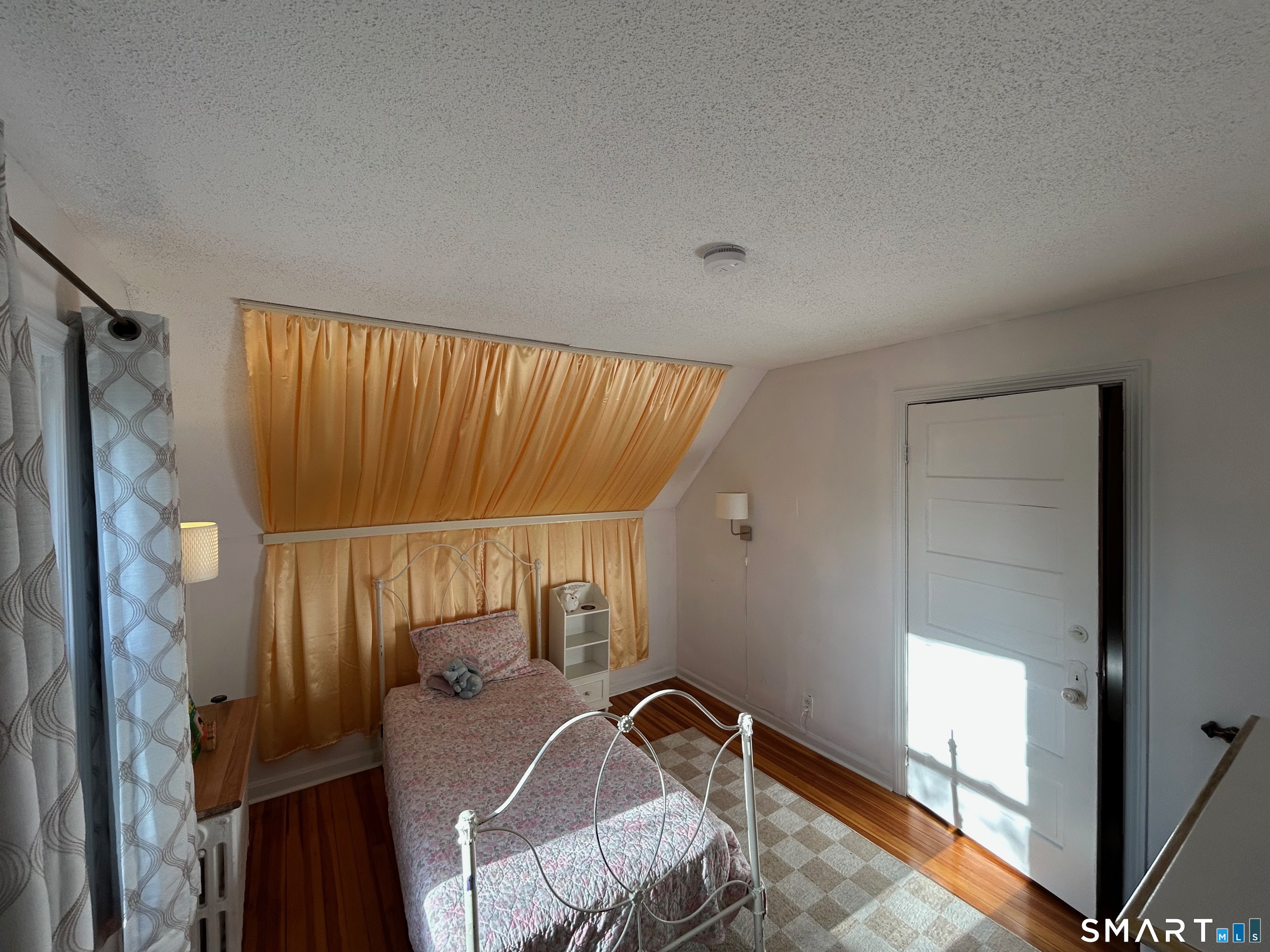 2593 Albany Avenue West Hartford CT 06117