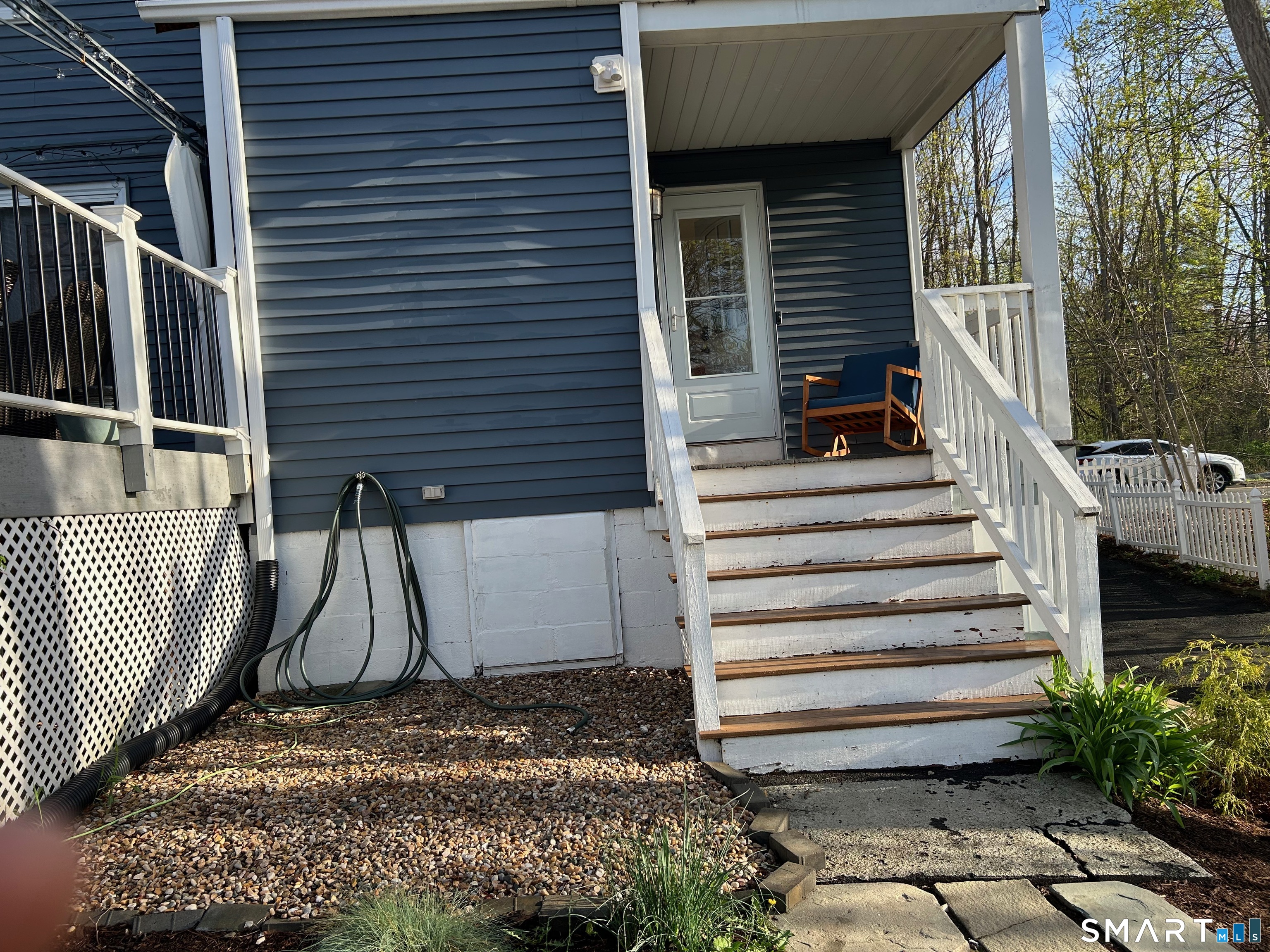 2593 Albany Avenue West Hartford CT 06117