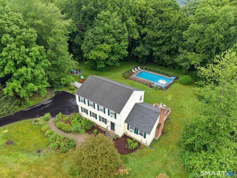 20 Stagecoach Road Woodbury CT 06798