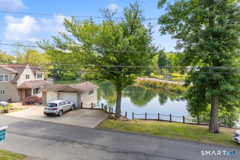 7 Pratt Lane Wolcott CT 06716