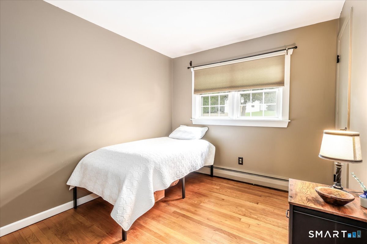 12 Cedarwood Lane Shelton CT 06484