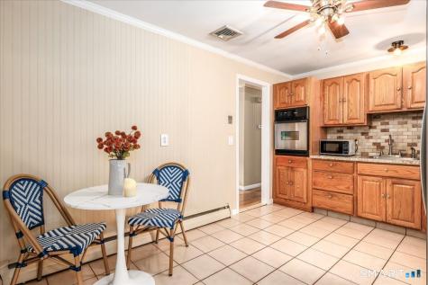 12 Cedarwood Lane Shelton CT 06484