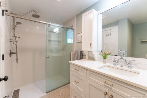 147 Pequot Avenue Groton CT 06355