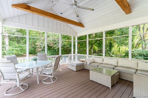 147 Pequot Avenue Groton CT 06355