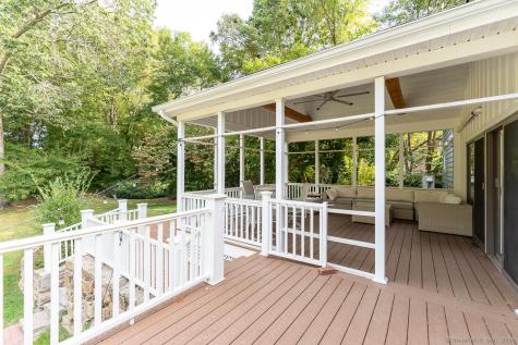 147 Pequot Avenue Groton CT 06355