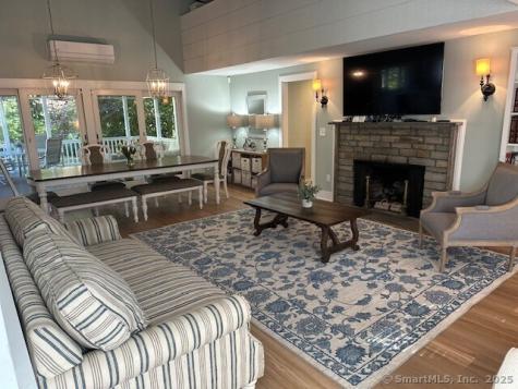 147 Pequot Avenue Groton CT 06355