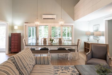 147 Pequot Avenue Groton CT 06355