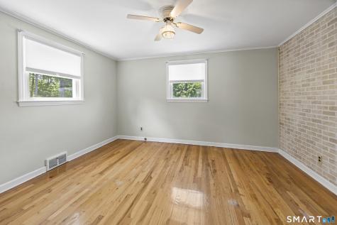 6 Virginia Road North Branford CT 06471