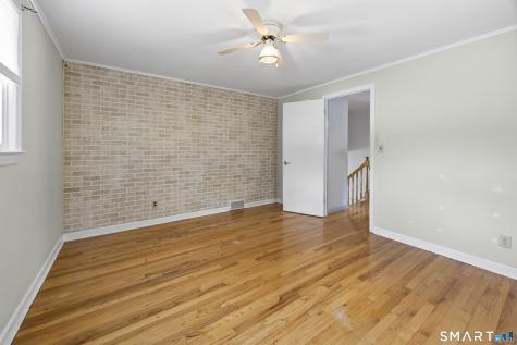 6 Virginia Road North Branford CT 06471