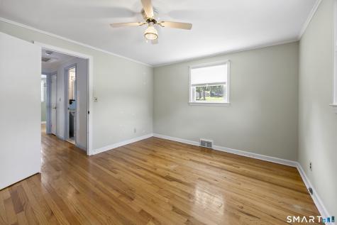 6 Virginia Road North Branford CT 06471
