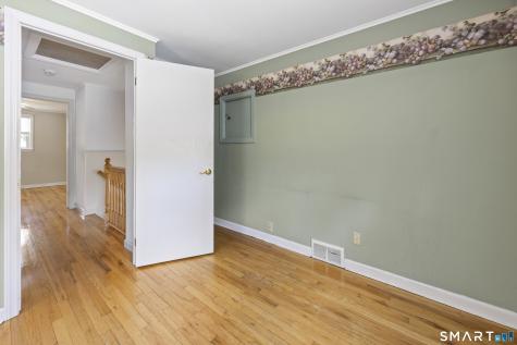 6 Virginia Road North Branford CT 06471