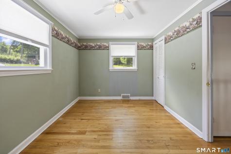 6 Virginia Road North Branford CT 06471