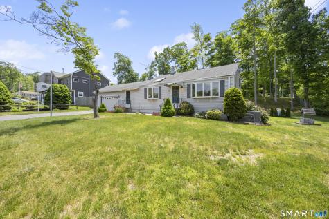 6 Virginia Road North Branford CT 06471