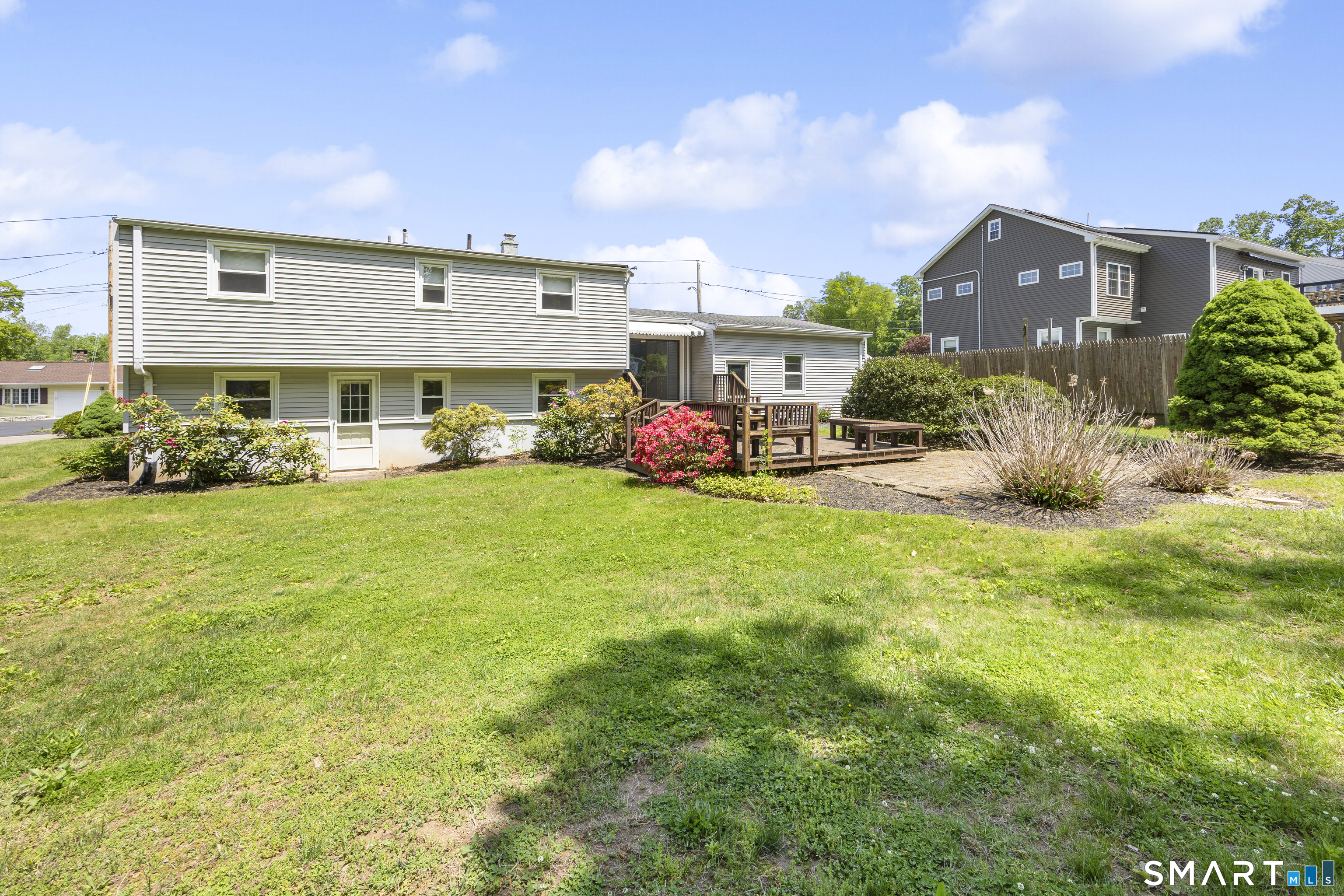6 Virginia Road North Branford CT 06471