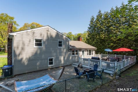 44 Palmer Woods Circle Branford CT 06405