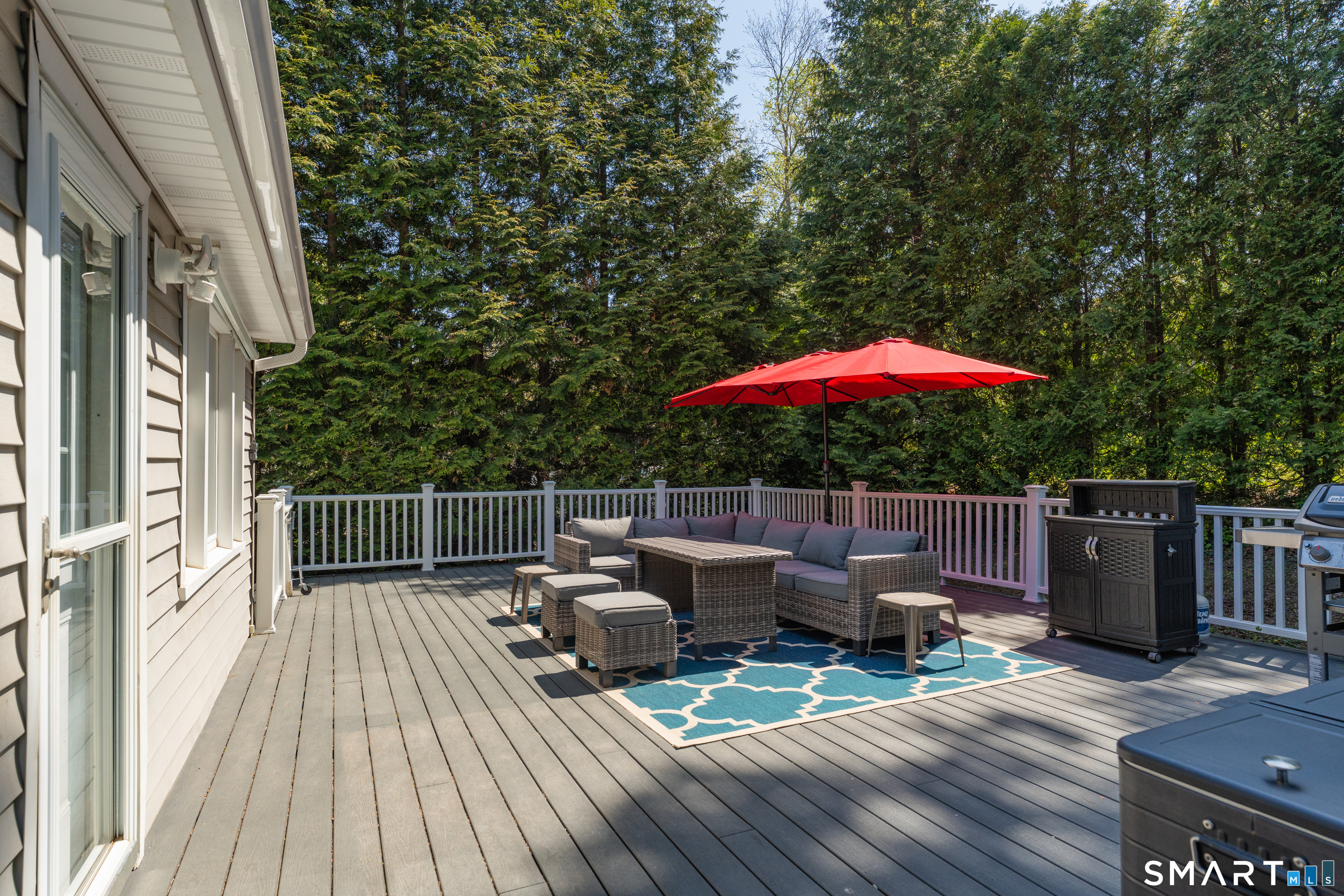 44 Palmer Woods Circle Branford CT 06405