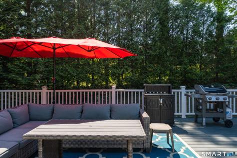 44 Palmer Woods Circle Branford CT 06405
