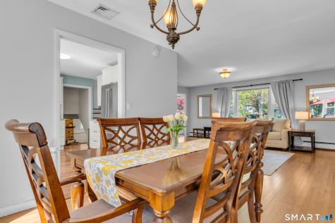 44 Palmer Woods Circle Branford CT 06405