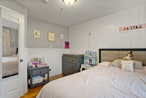 217 Macon Drive Bridgeport CT 06606
