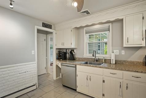 217 Macon Drive Bridgeport CT 06606