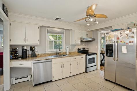 217 Macon Drive Bridgeport CT 06606