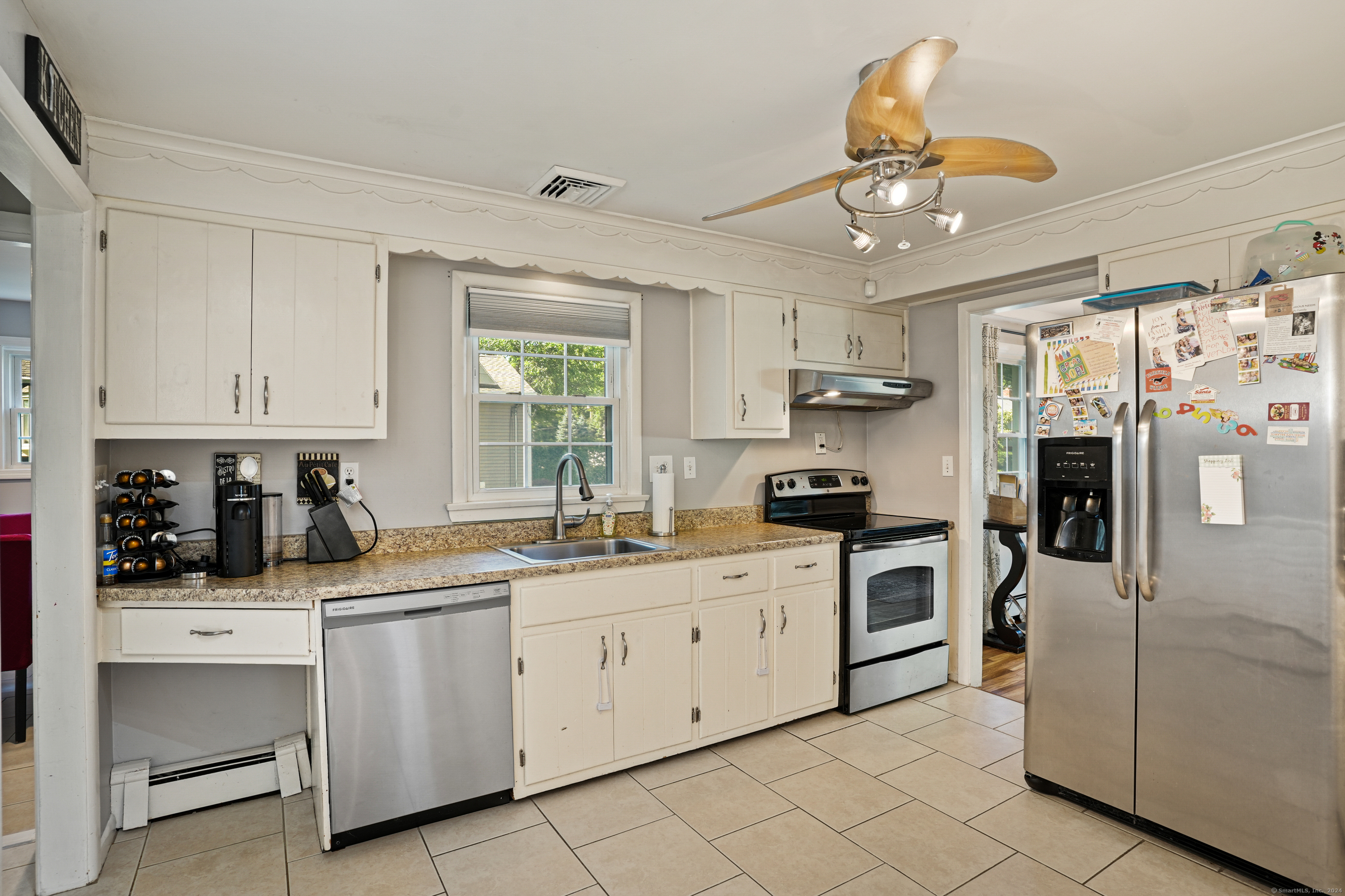 217 Macon Drive Bridgeport CT 06606