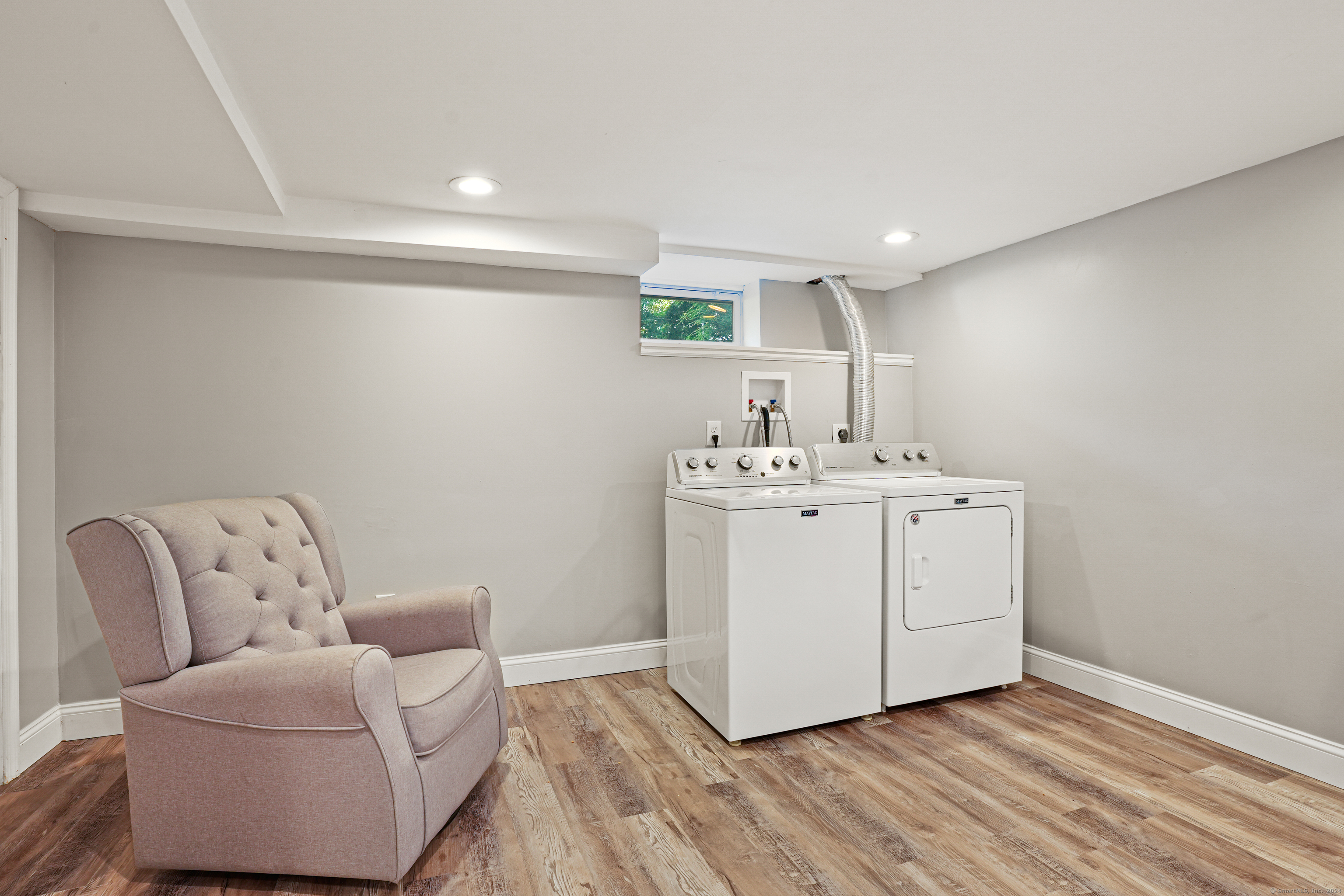 217 Macon Drive Bridgeport CT 06606