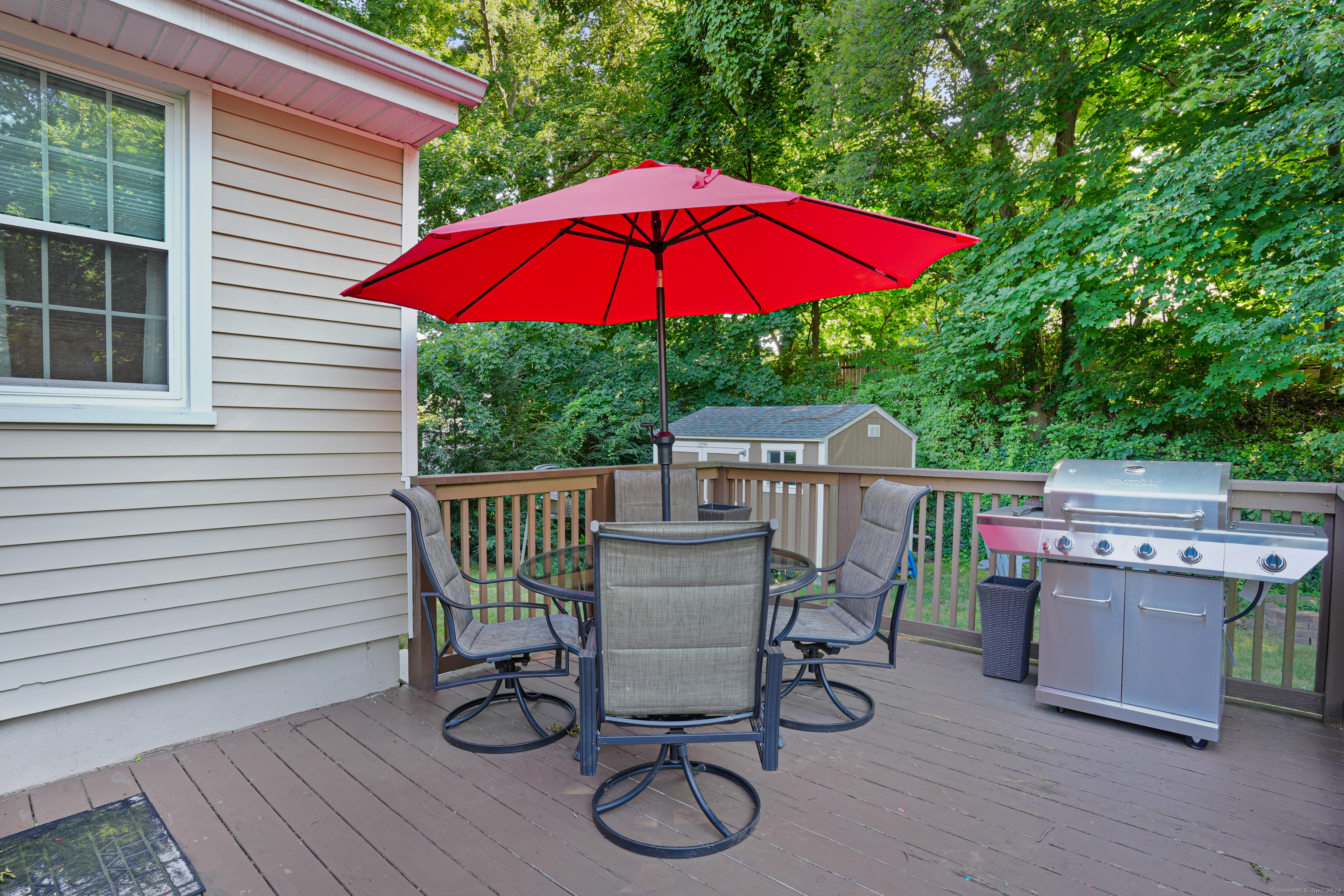 217 Macon Drive Bridgeport CT 06606