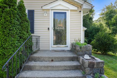 217 Macon Drive Bridgeport CT 06606