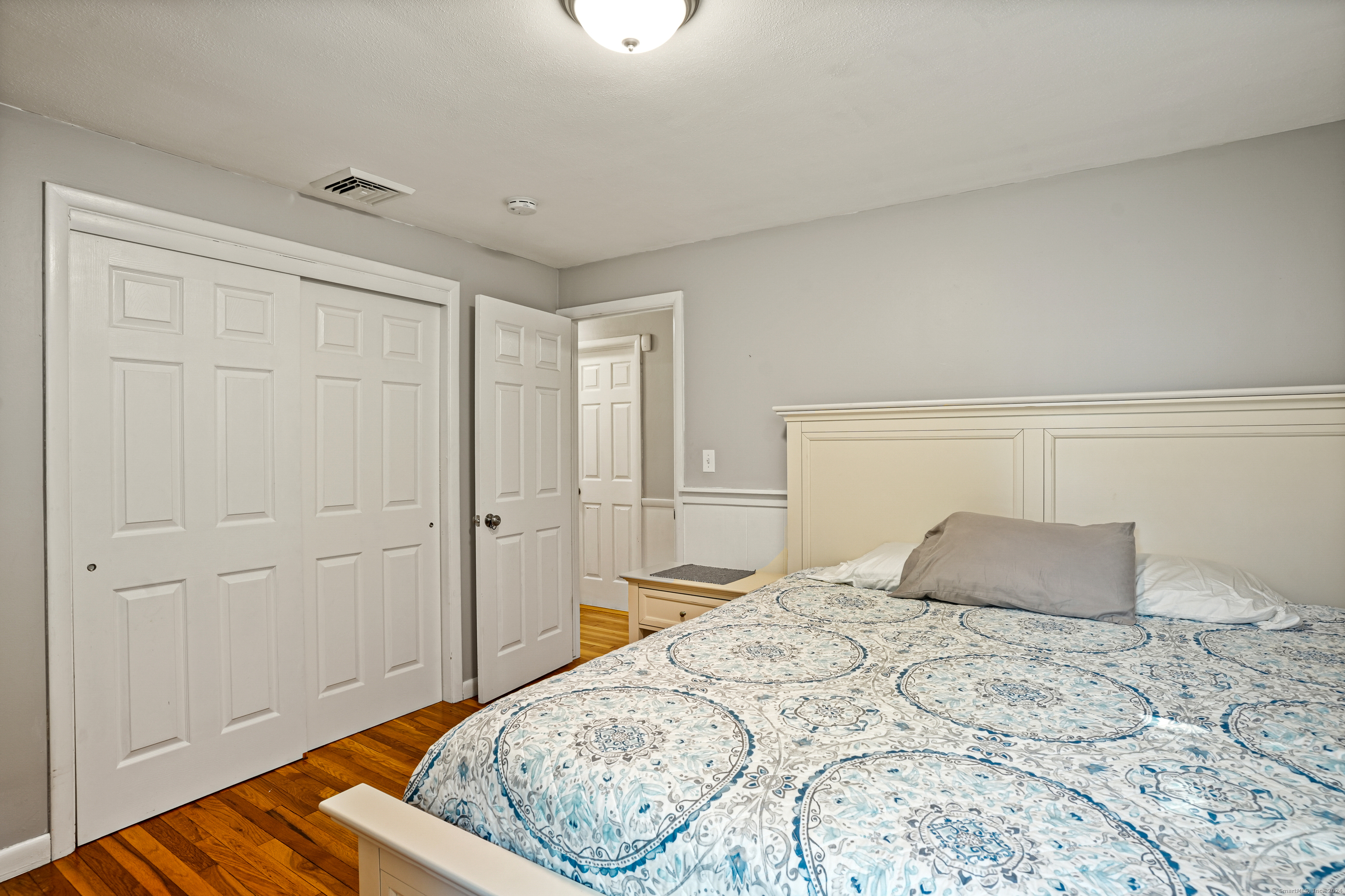 217 Macon Drive Bridgeport CT 06606