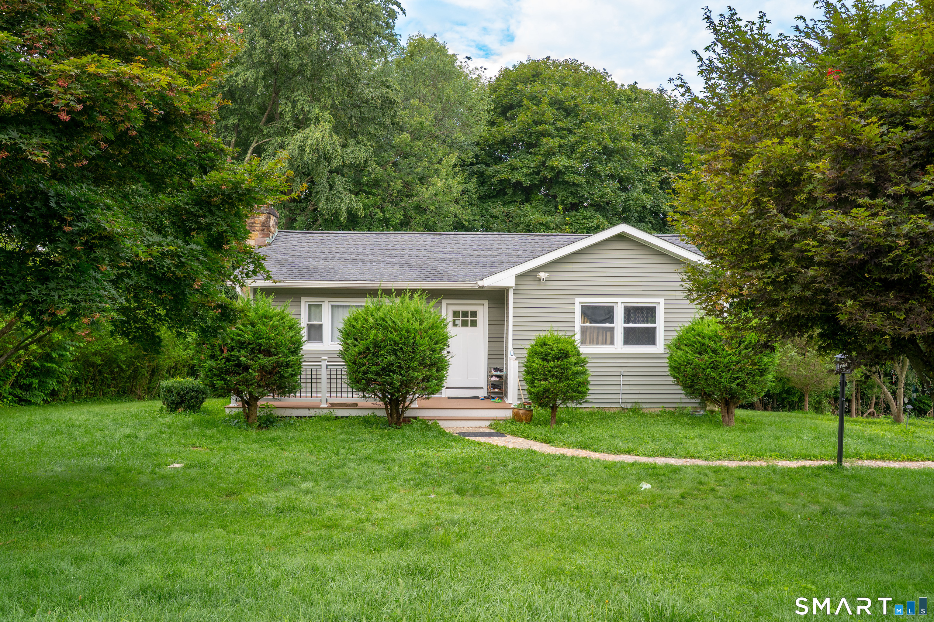 26 Mabel Avenue Danbury CT 06811