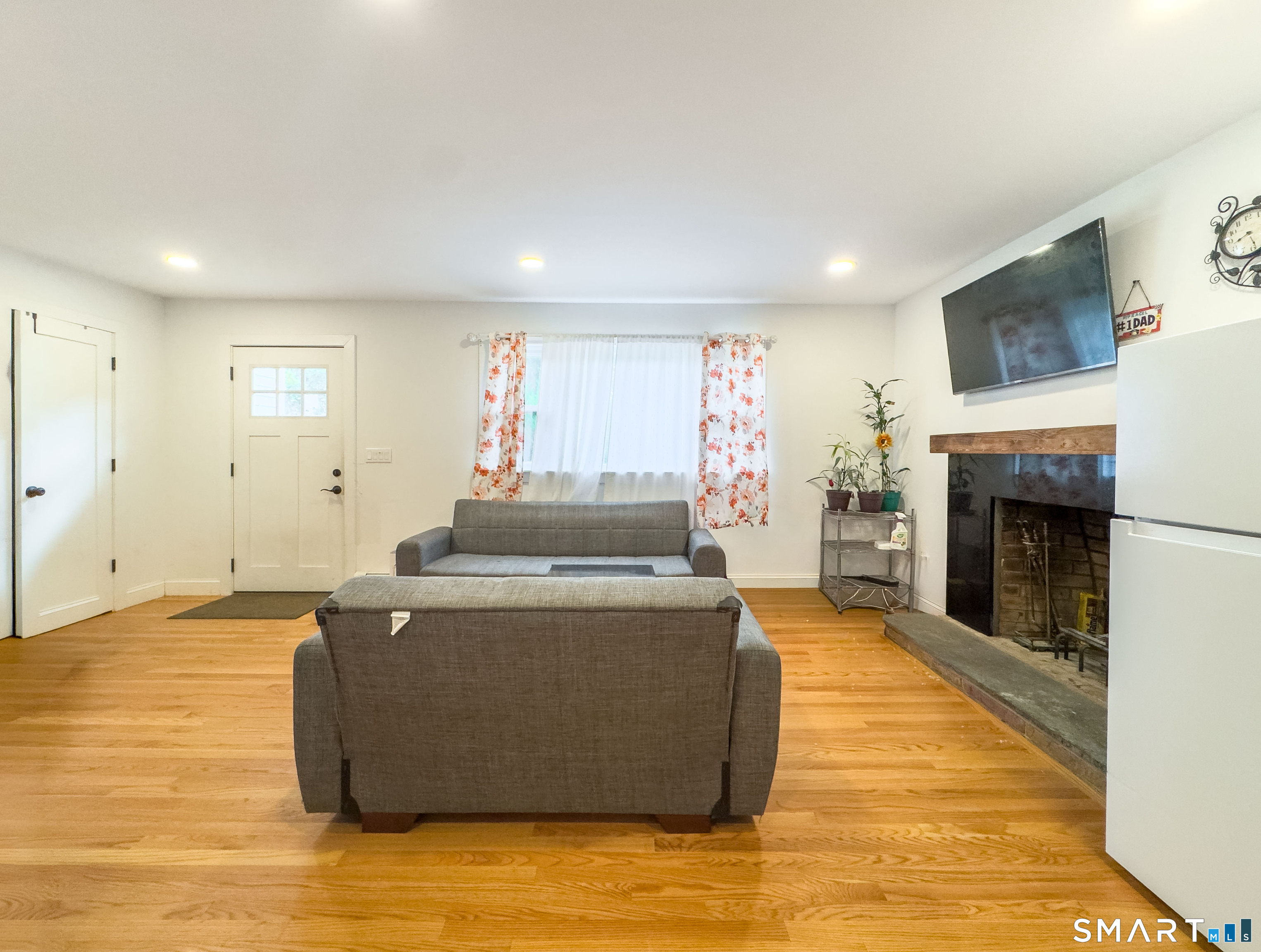26 Mabel Avenue Danbury CT 06811