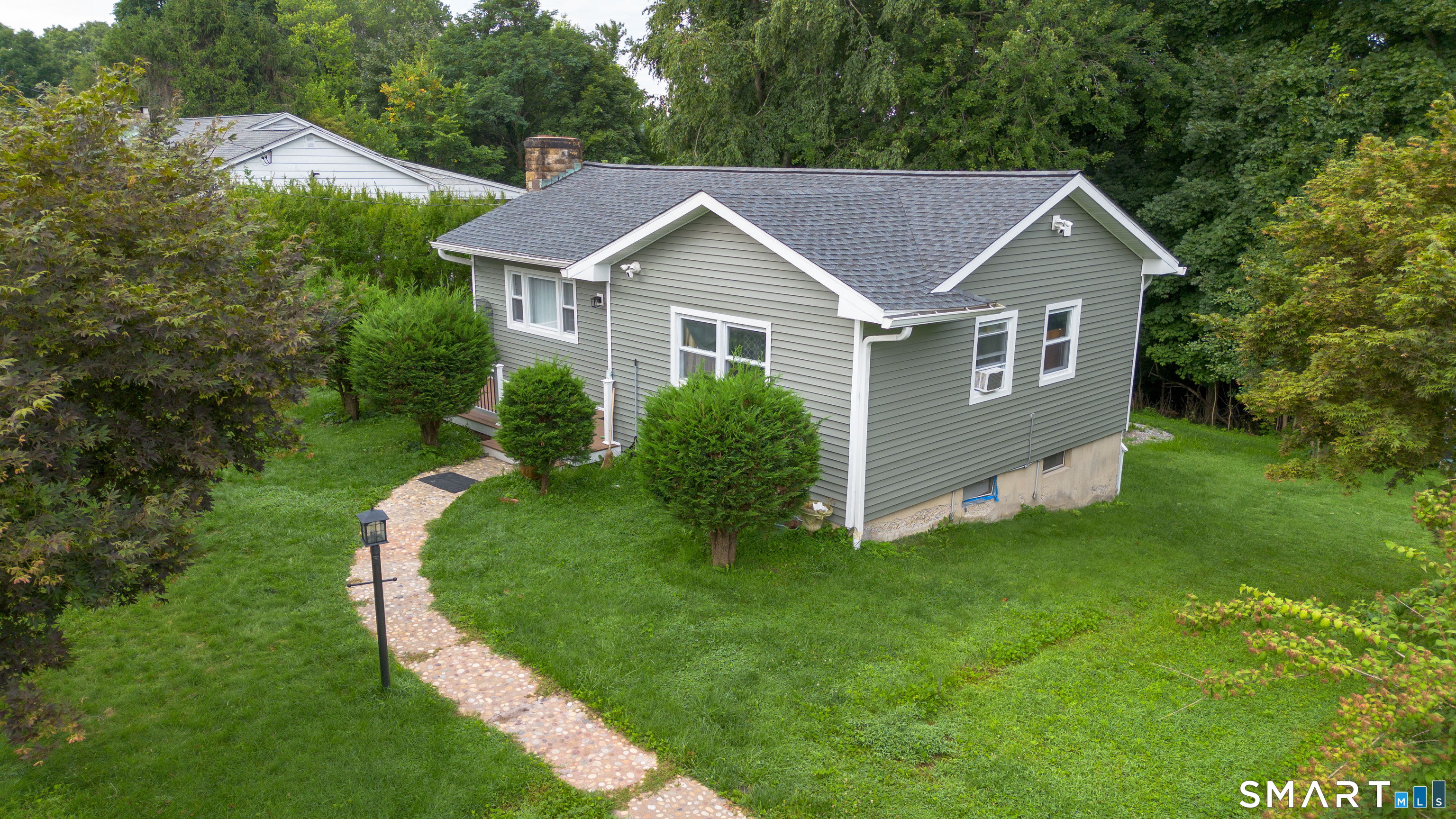 26 Mabel Avenue Danbury CT 06811