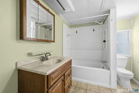 28 Nashua Street Norwich CT 06360