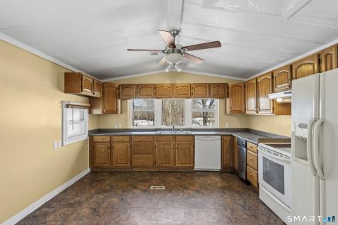 28 Nashua Street Norwich CT 06360