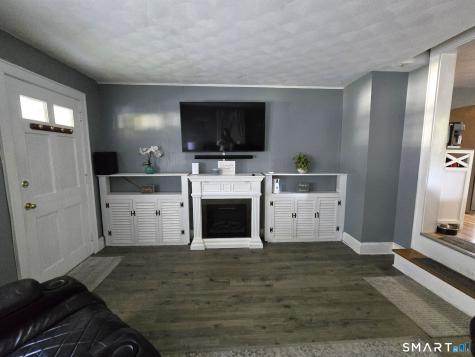 15 Grant Avenue Plainville CT 06062