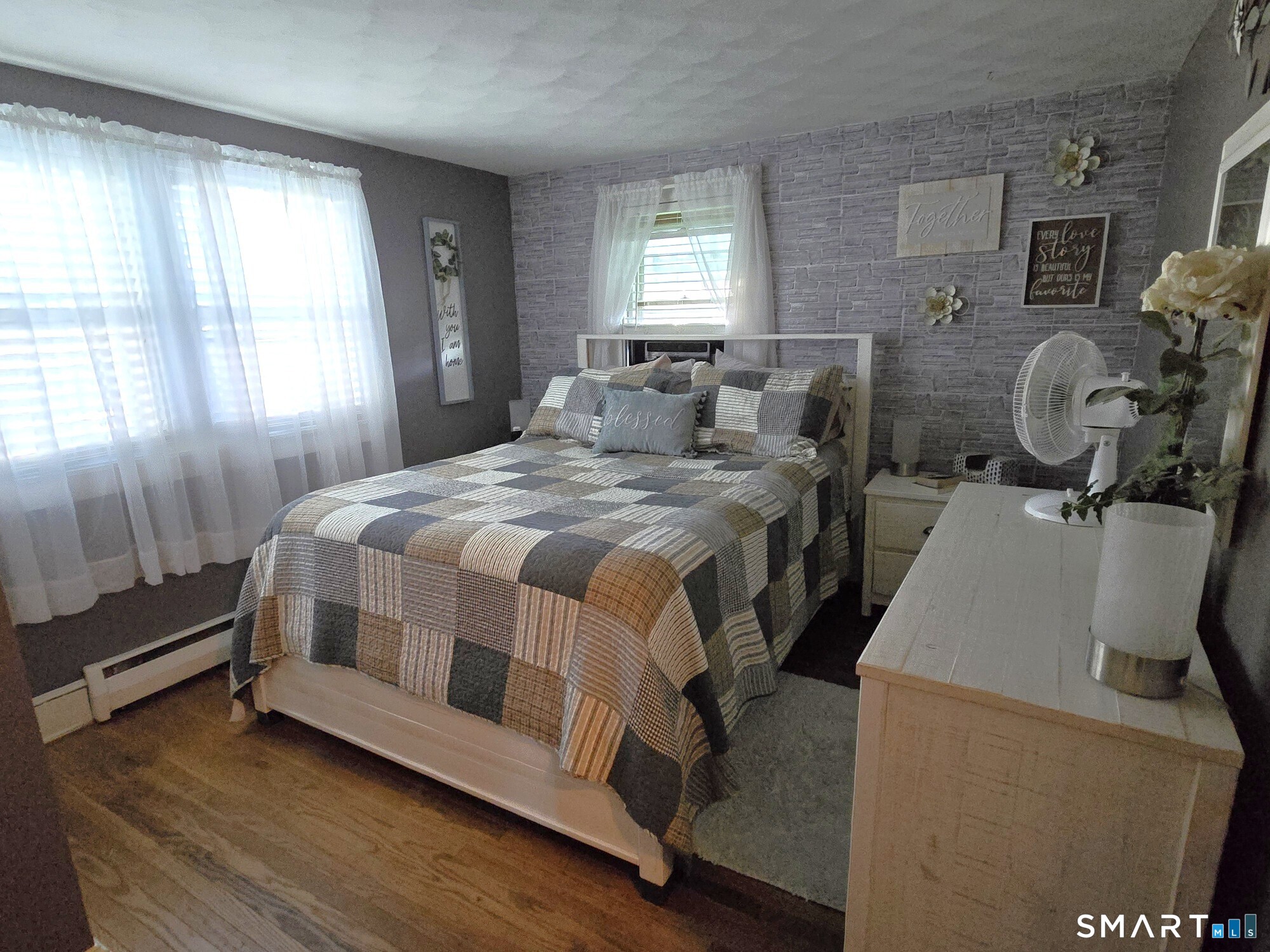 15 Grant Avenue Plainville CT 06062