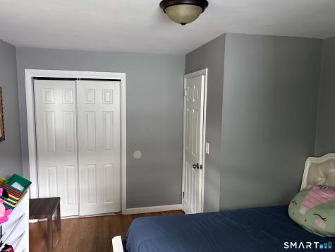 264 Pearl Lake Road Waterbury CT 06706