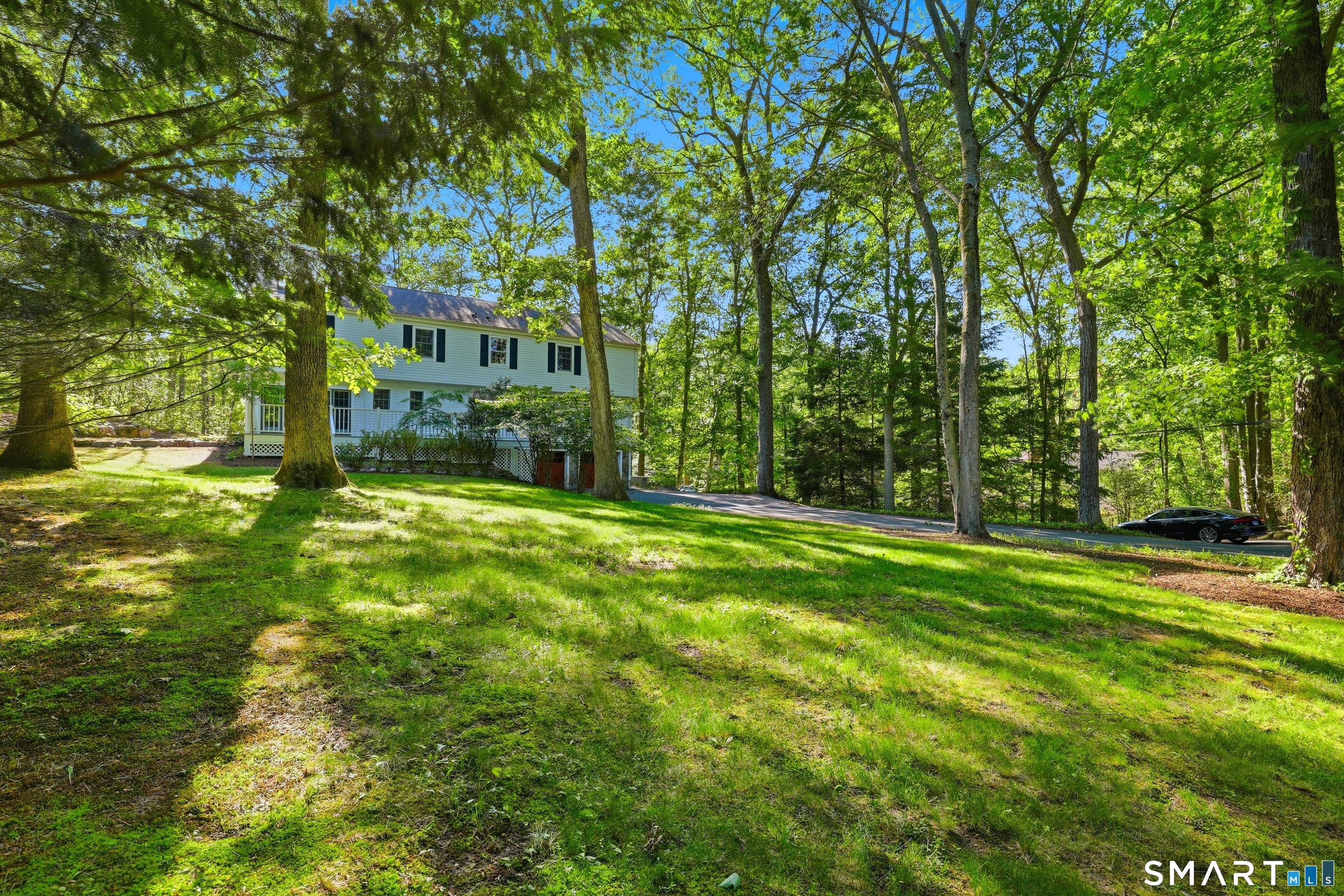 156 West Haviland Lane Stamford CT 06903