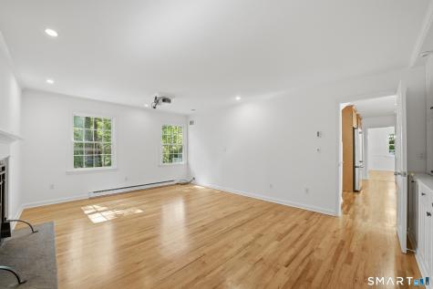 156 West Haviland Lane Stamford CT 06903