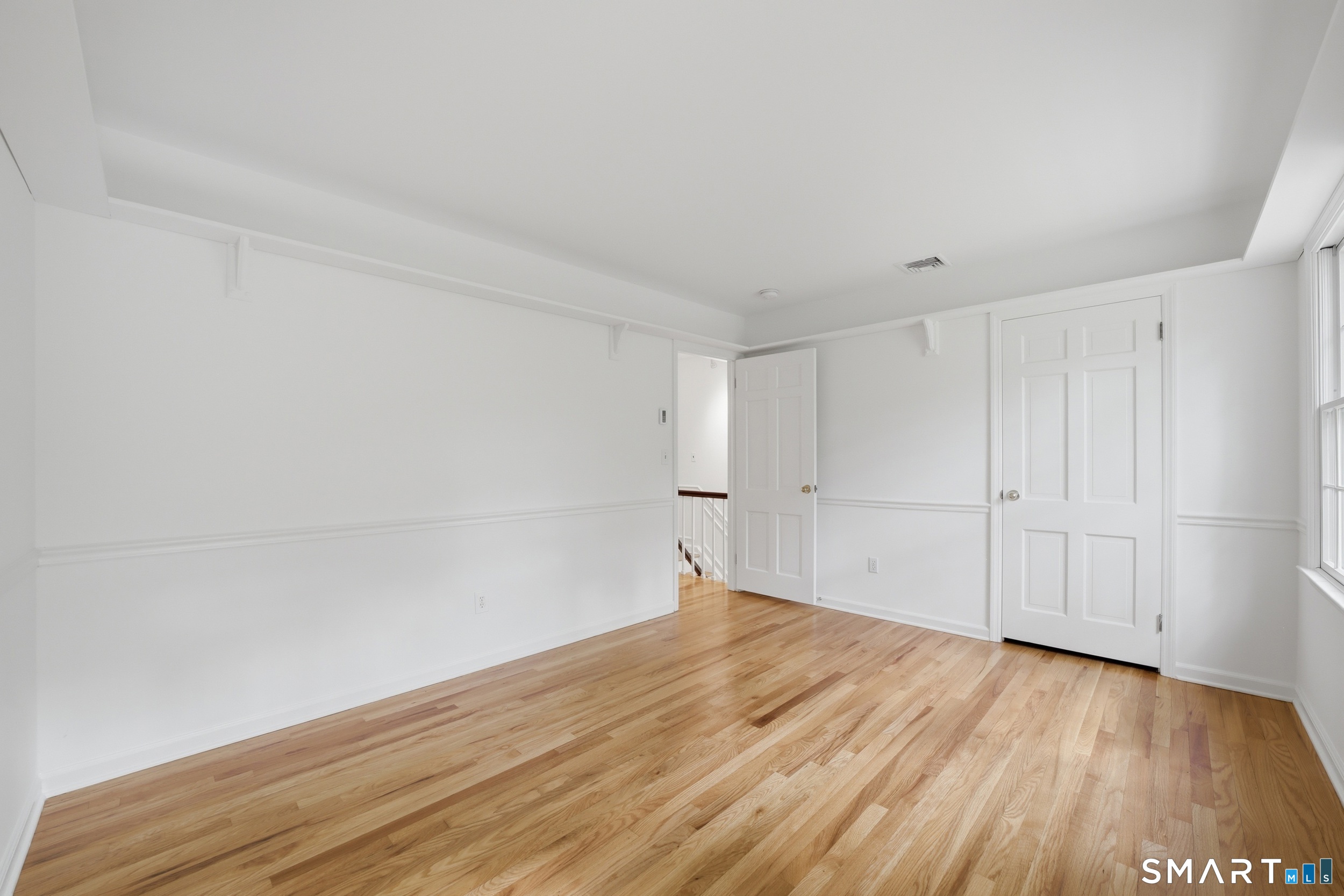 156 West Haviland Lane Stamford CT 06903