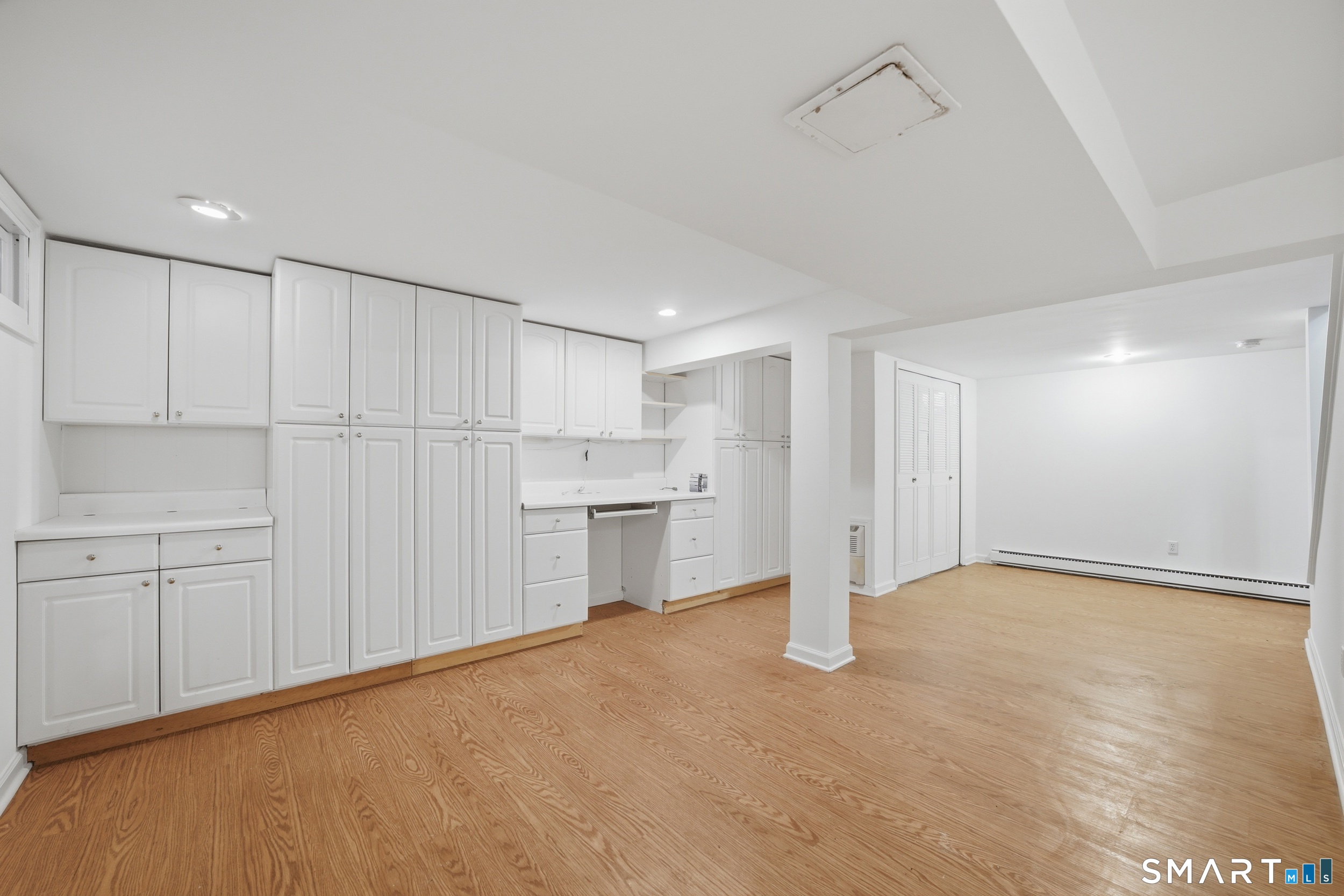 156 West Haviland Lane Stamford CT 06903