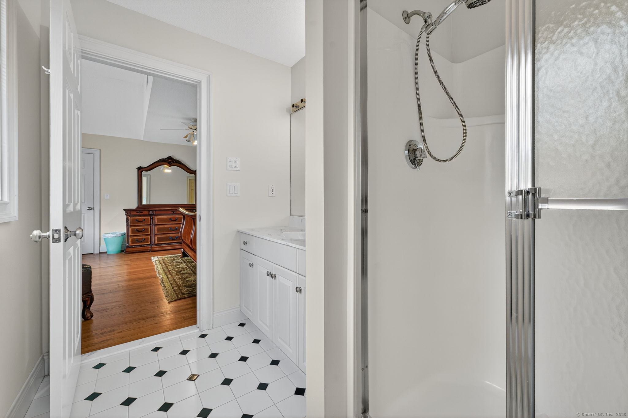 87 Colton Road Glastonbury CT 06033