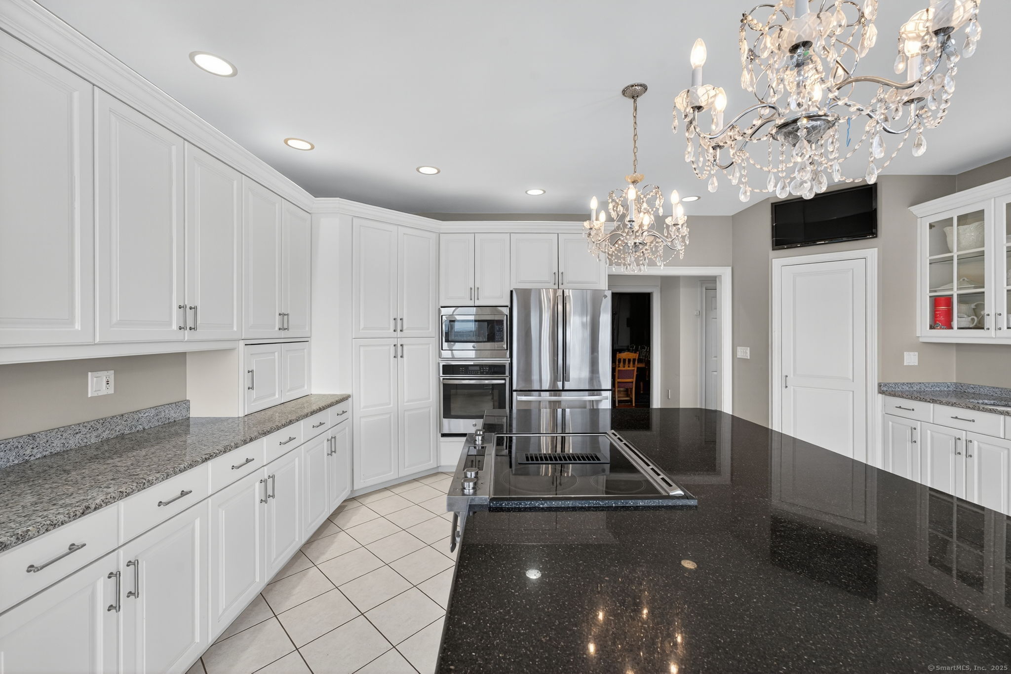 87 Colton Road Glastonbury CT 06033