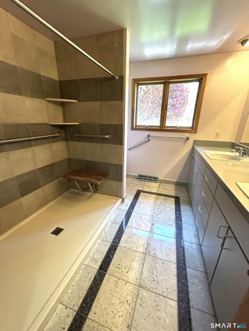 58 Clover Lane Manchester CT 06040