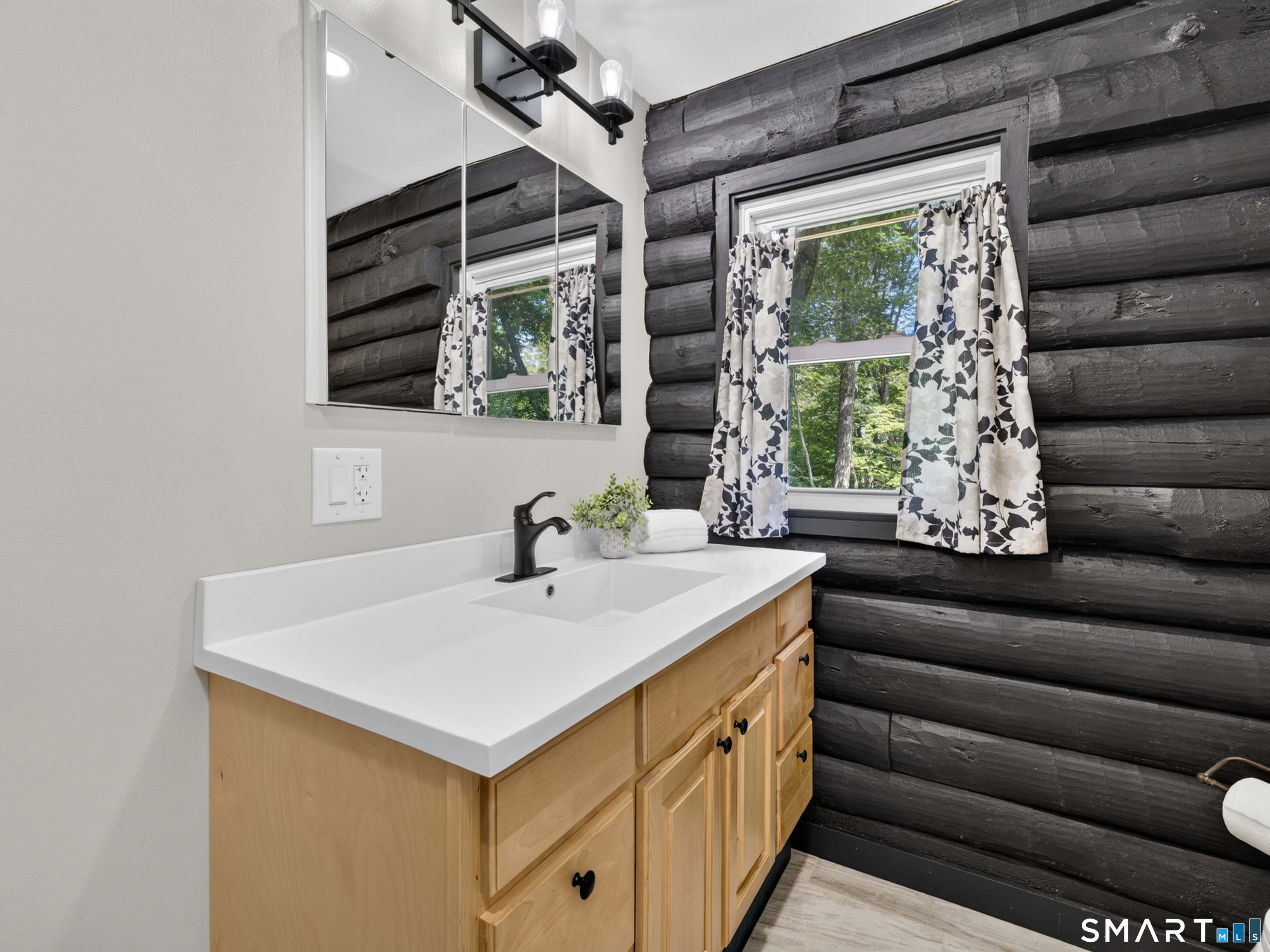 21 Linkkila Lane Chaplin CT 06235