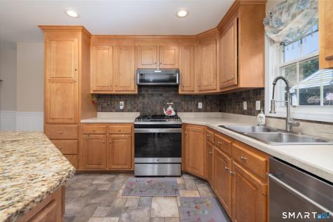 22 Crescent Street West Hartford CT 06119