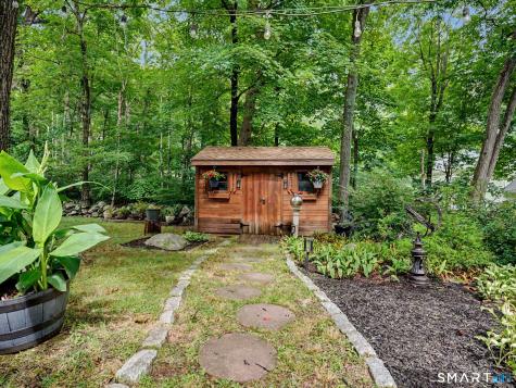 16 Brookhill Lane Norwalk CT 06851